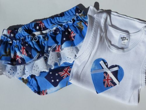 Aussie Girls Nappy Cover Baby Gift Set (only Size 000 left)